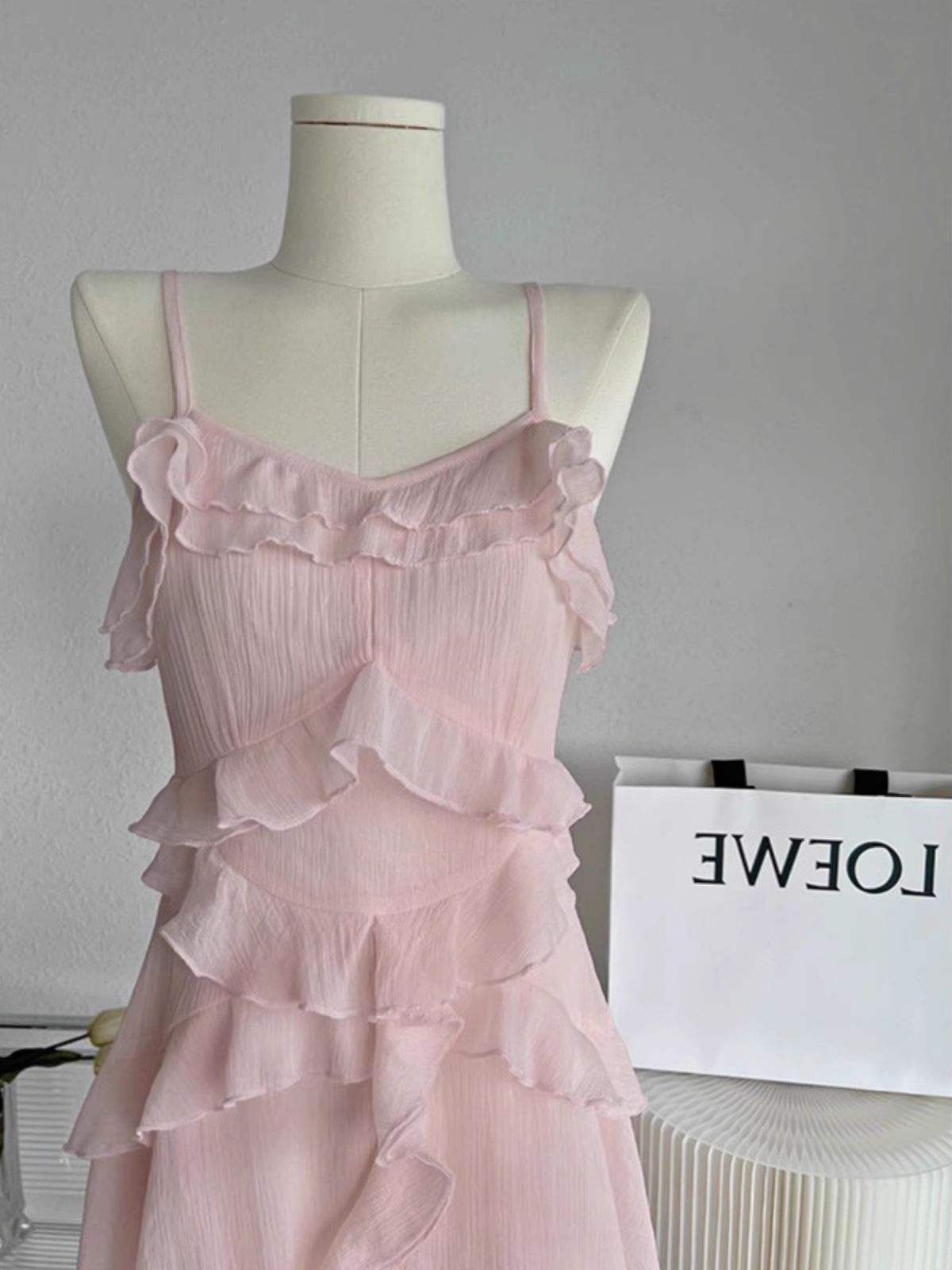 Sexy A Line Straps Ruffled Chiffon Pink Short Women's Holiday Dresses SD210