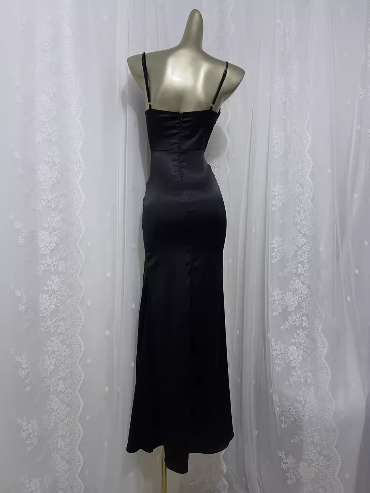 Vintage Sheath Spaghetti Straps Black Vacation Dress Satin Birthday Dresses SD0025