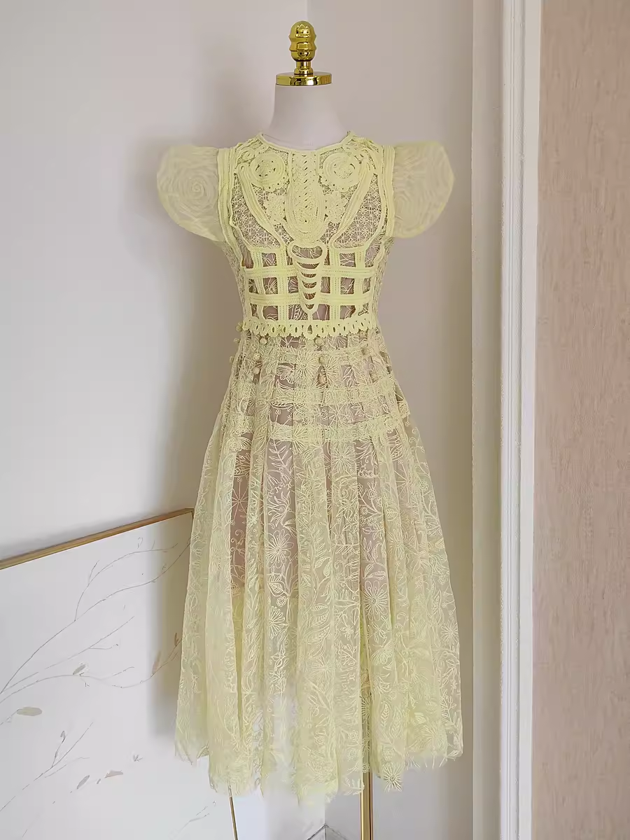 Cute A line Scoop Yellow Short Sleeves Lace Vacation Dress Women Dresses SD153