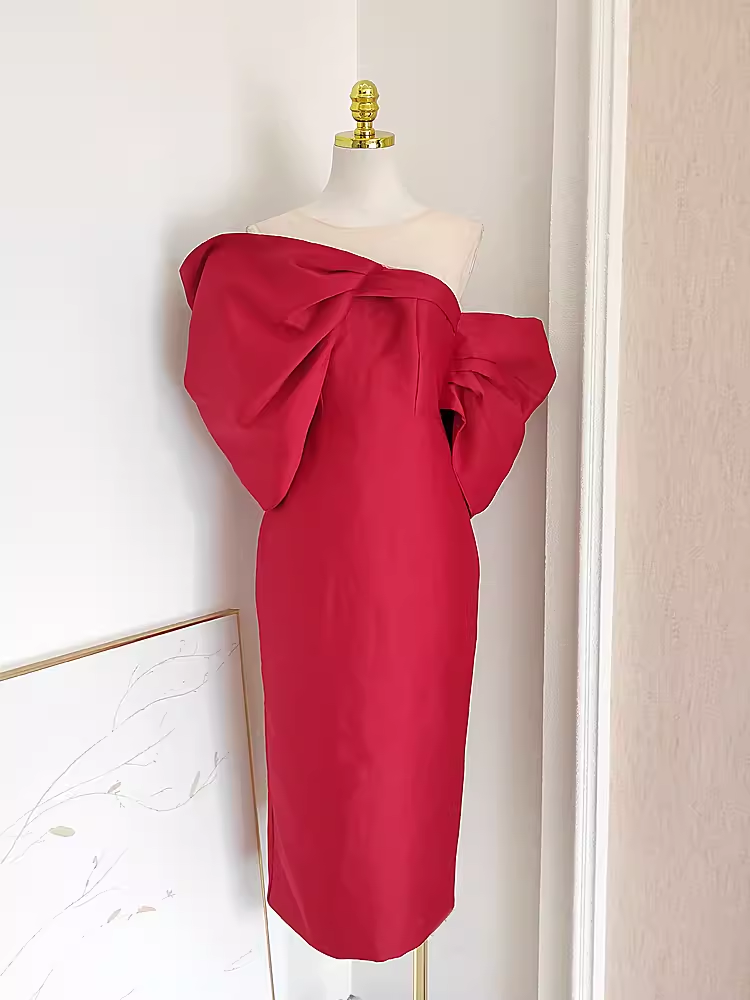 Sexy Sheath Strapless Red Vacation Dress Satin Women Dresses SD161